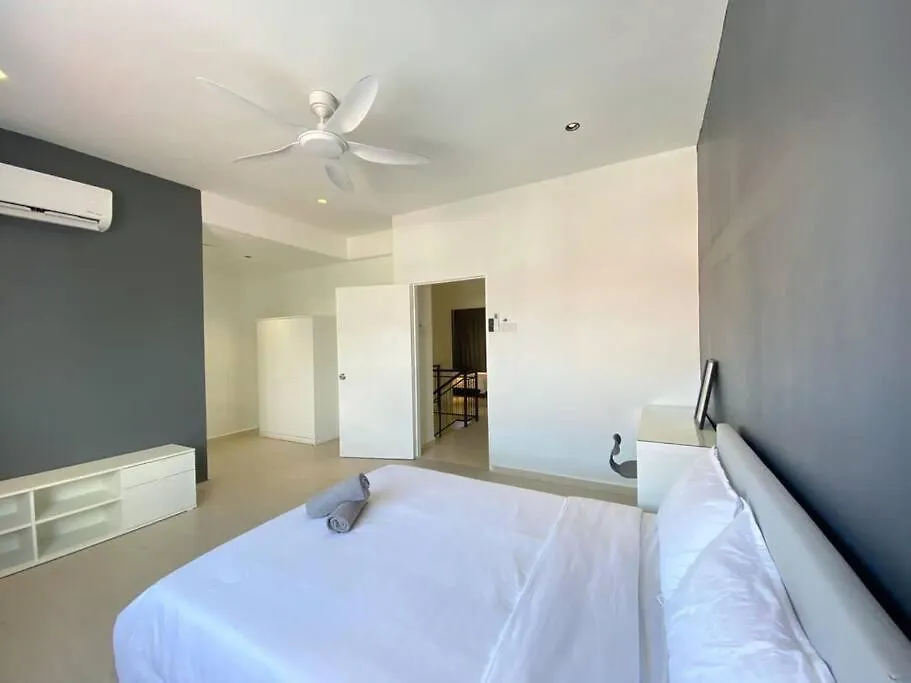 Ikea Modernism House 10Pax'Near Icon City Bukit Mertajam Сasa de vacaciones